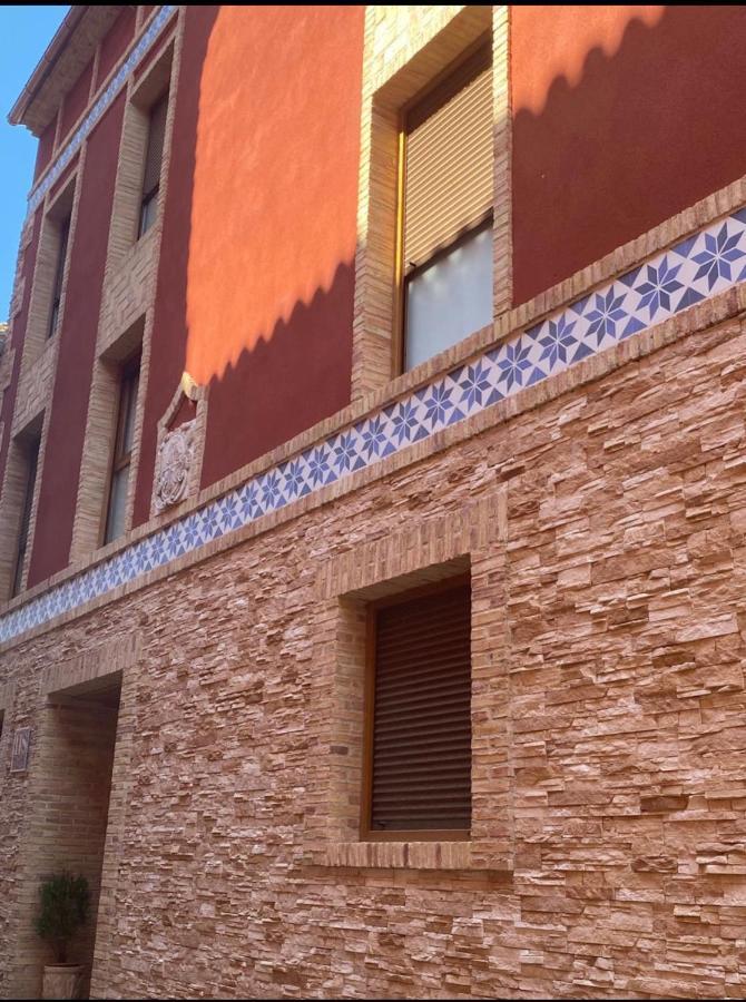 Hostal Sara Villafeliche Exterior foto